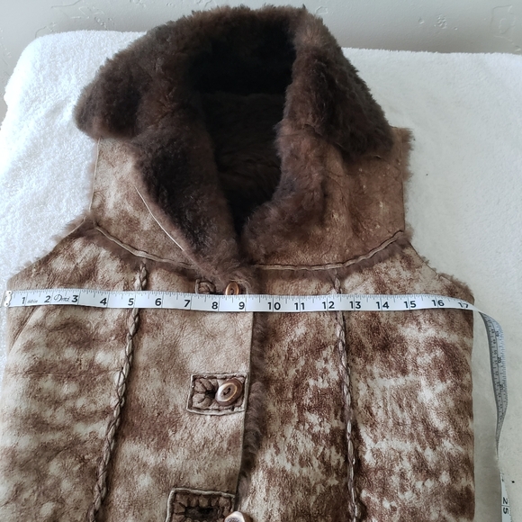 Vintage sheepskin handmade vest adult size XS or kids size - Picture 6 of 12